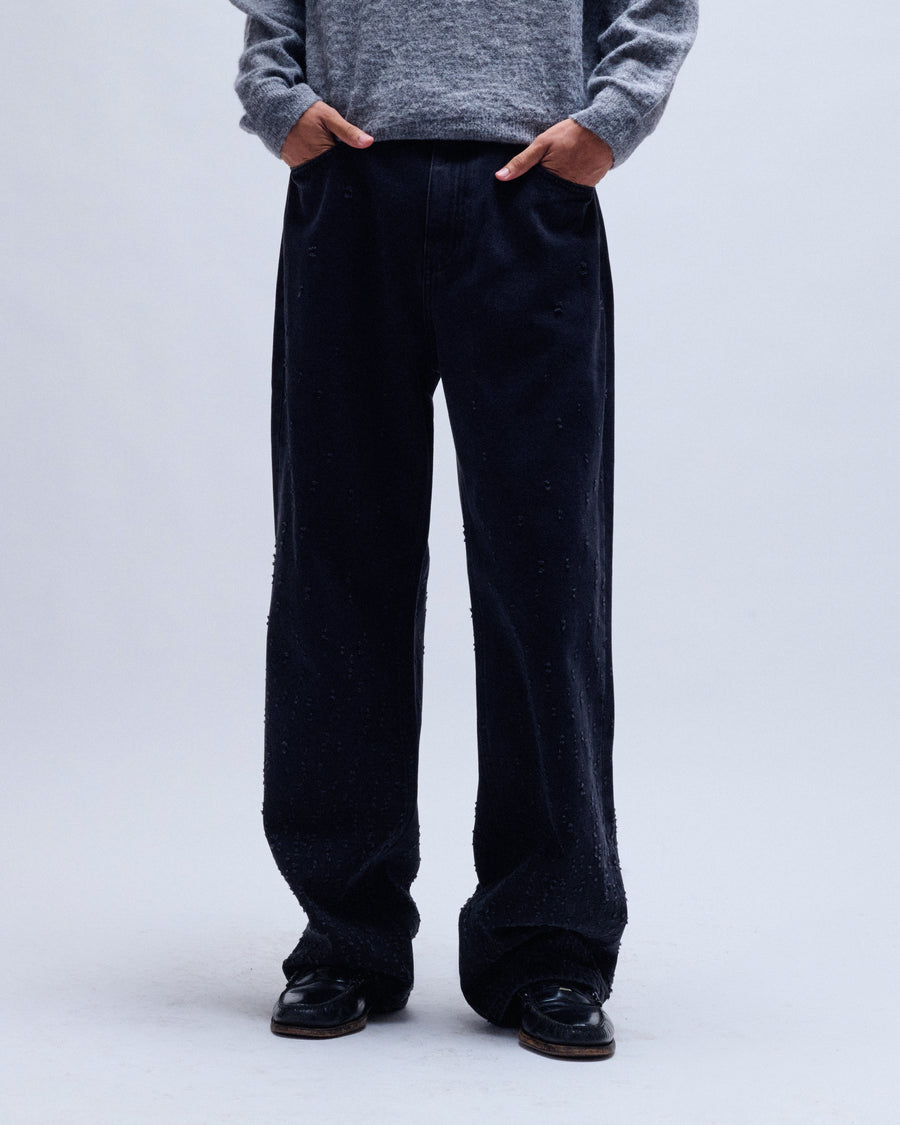 Gleam Trace Distressed Jeans