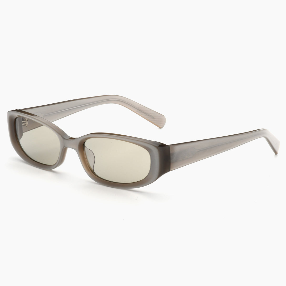 AKILA Mira sunglasses in Sterling / Warm Grey