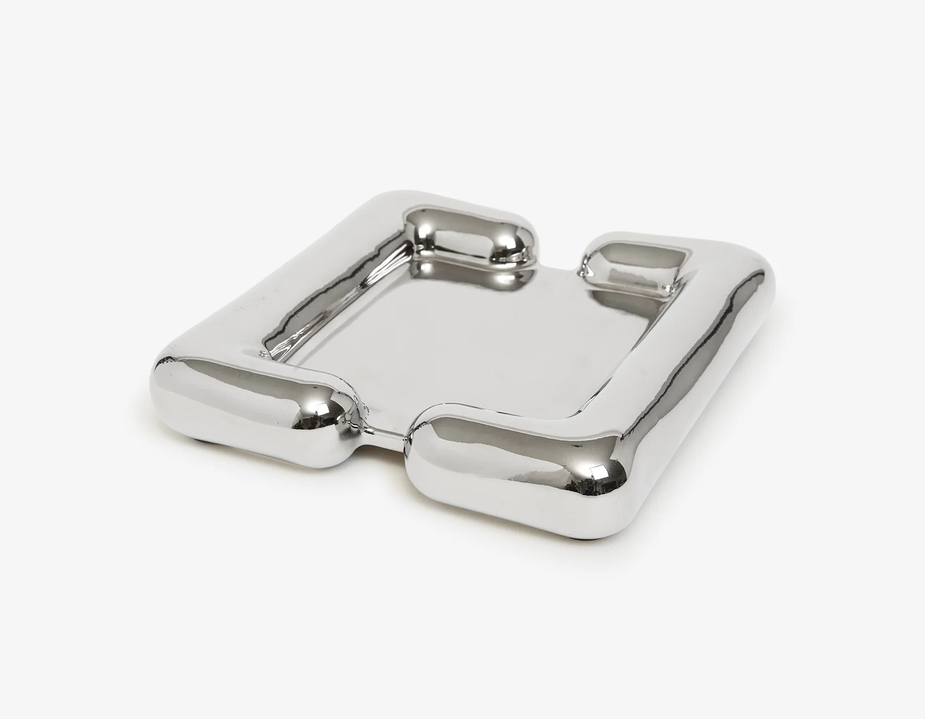 hug tray