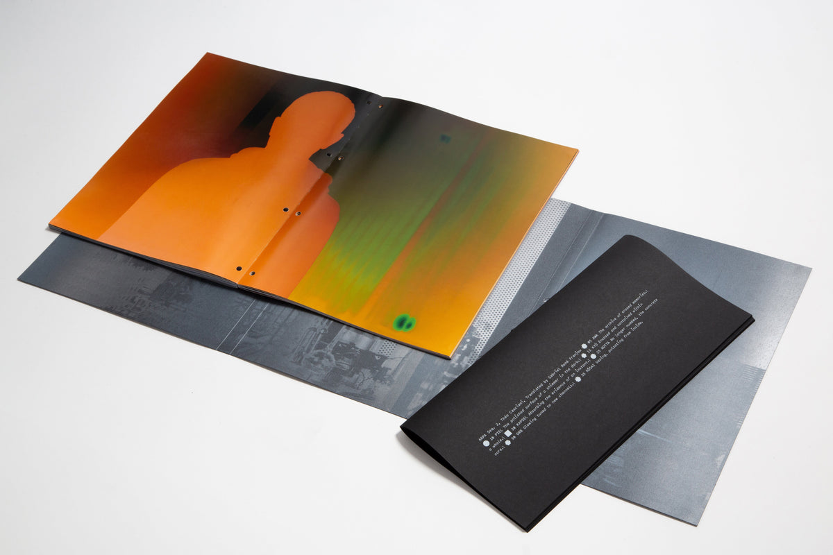 Arpa Synesthesia book detail, edge and binding