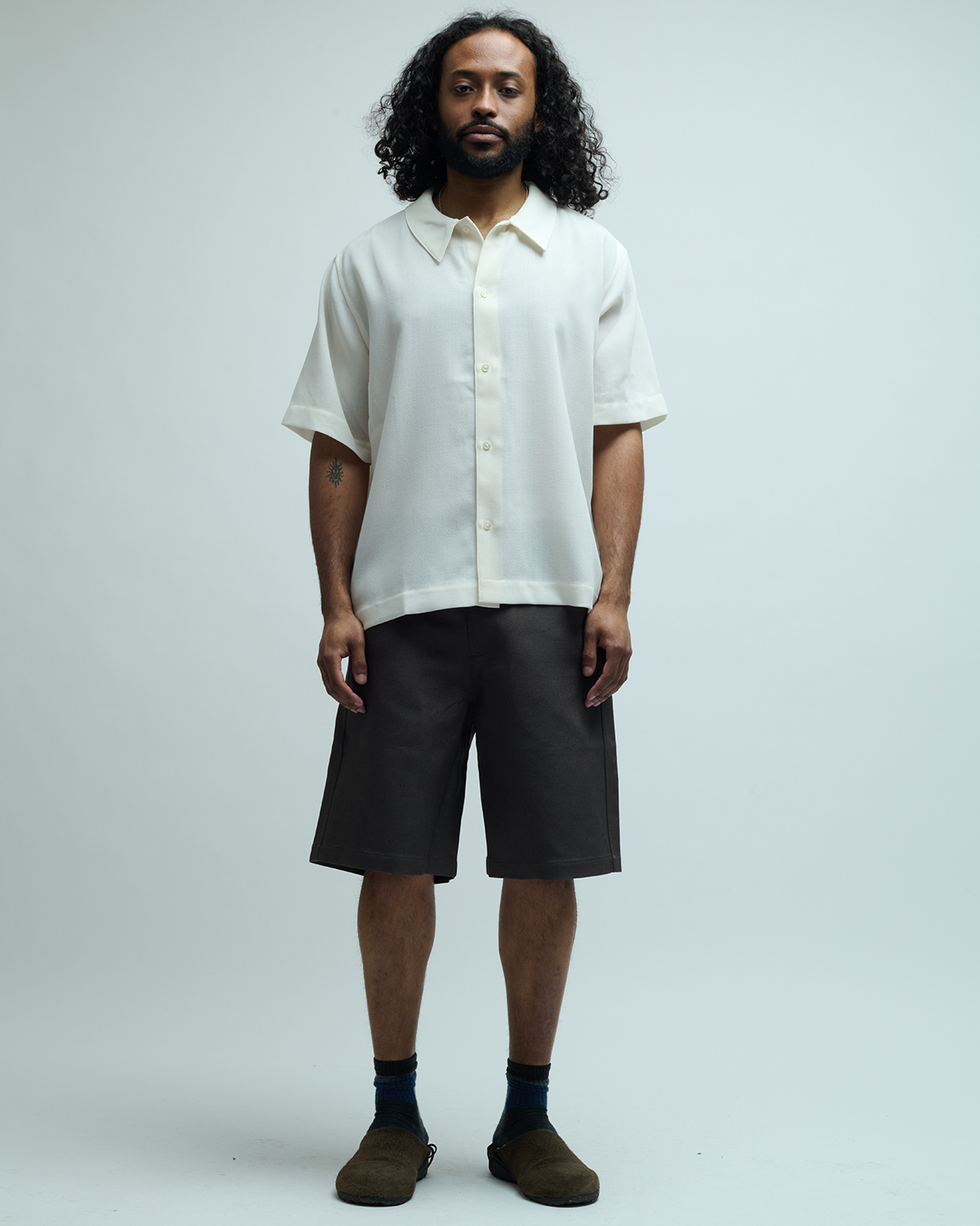 Front Wool Canvas Shorts