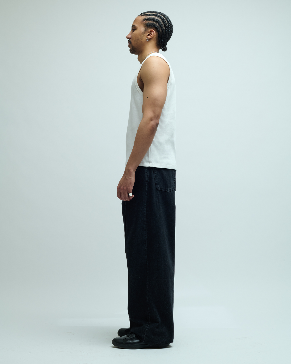 Scoop-Neck Ribbed Sleeveless Tank Top
