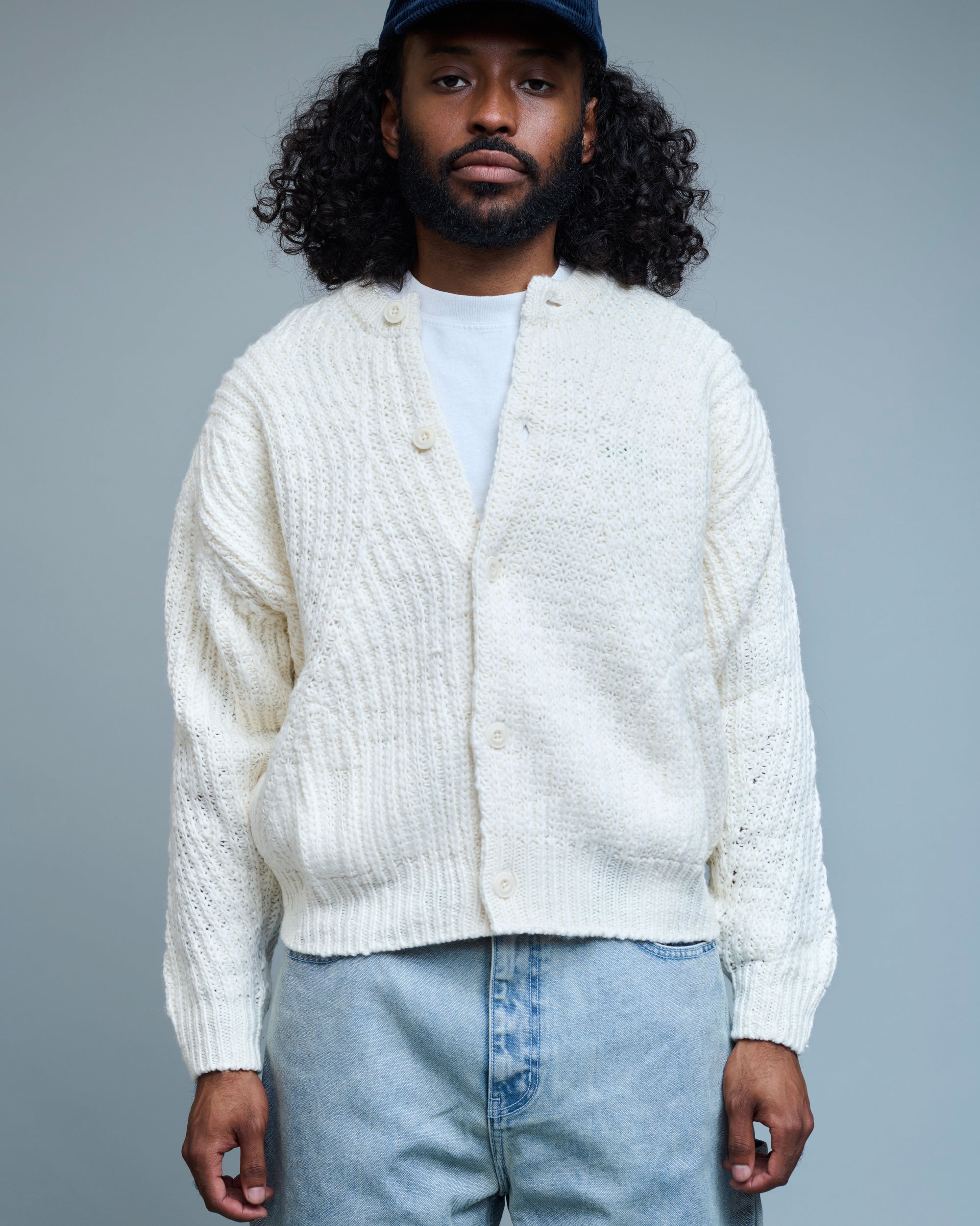 Heavy Weight Curved Ribbed Round Neck Cardigan